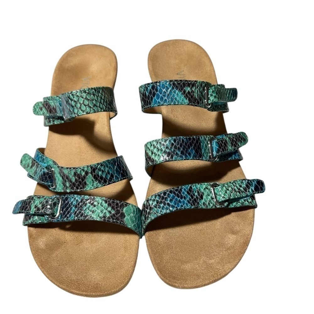 Vionic Green and Blue Wedge Sandals with Adjustable Straps